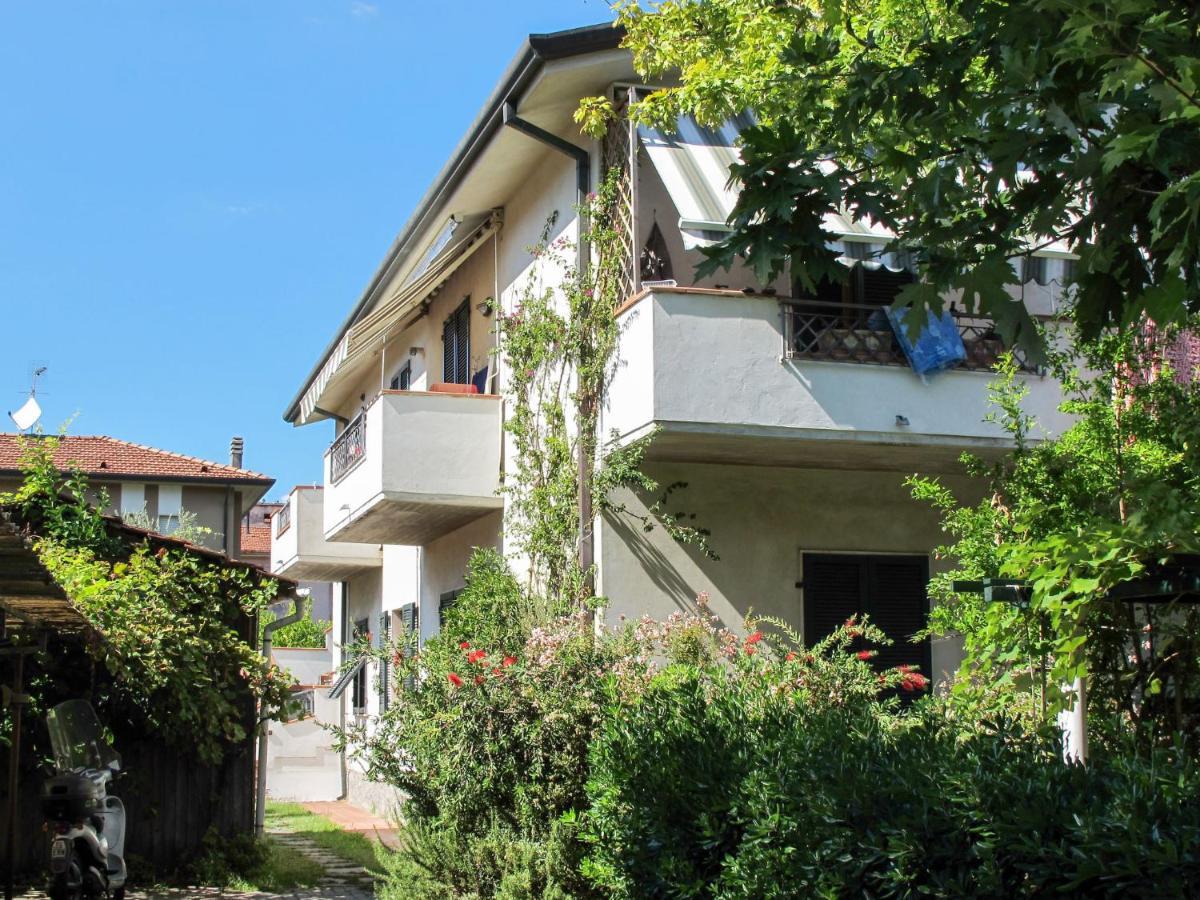 Apartment Ilaria By Interhome Marina di Massa Extérieur photo